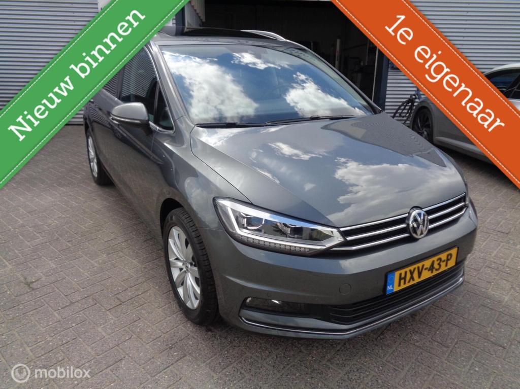 Volkswagen Touran 1.5 tsi comfortline business 7p/airco/pano/stoelverw/came