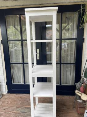 Stevige stellingkast