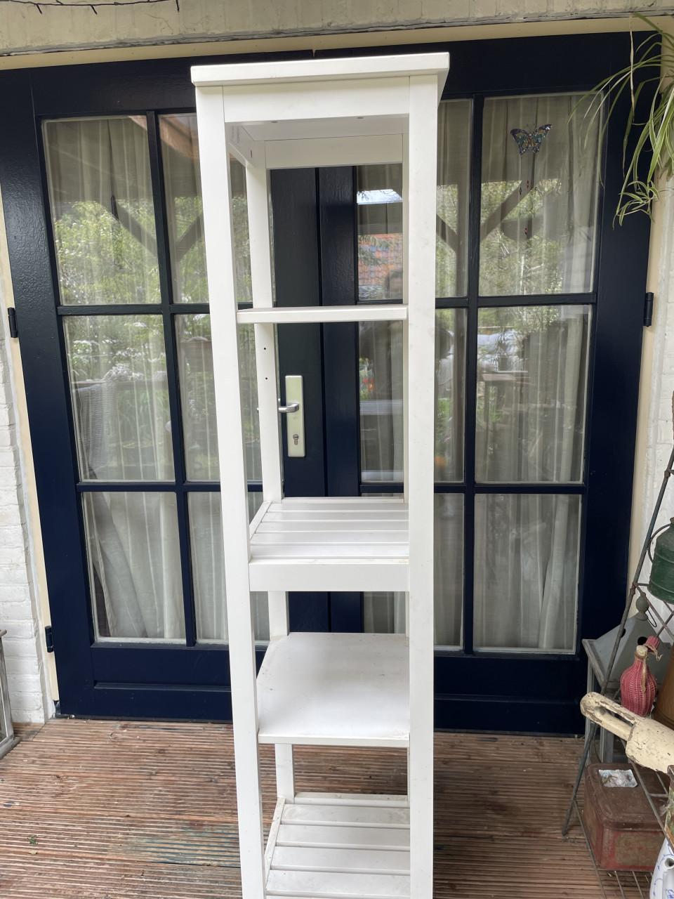 Stevige stellingkast