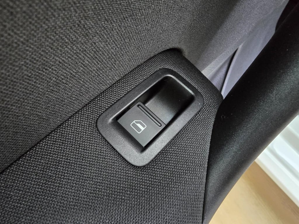 Volkswagen Polo occasion 1.2 tsi met carplay radio en 5 deurs uitv. | tweed