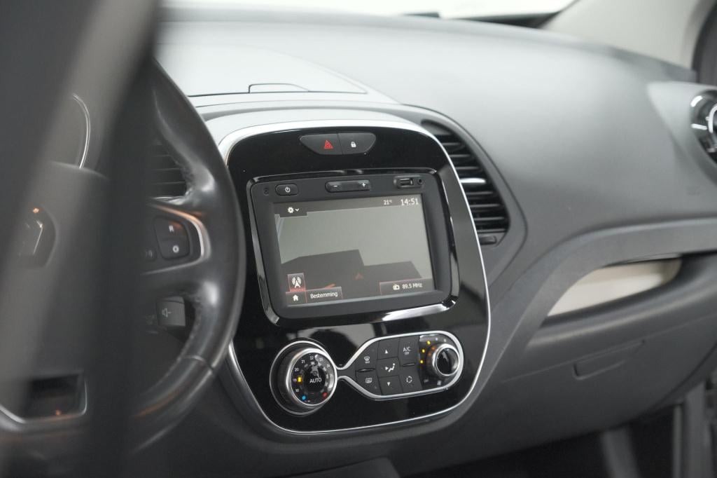 Renault Captur tce 90 limited | trekhaak | navigatie | pack comfort | parke