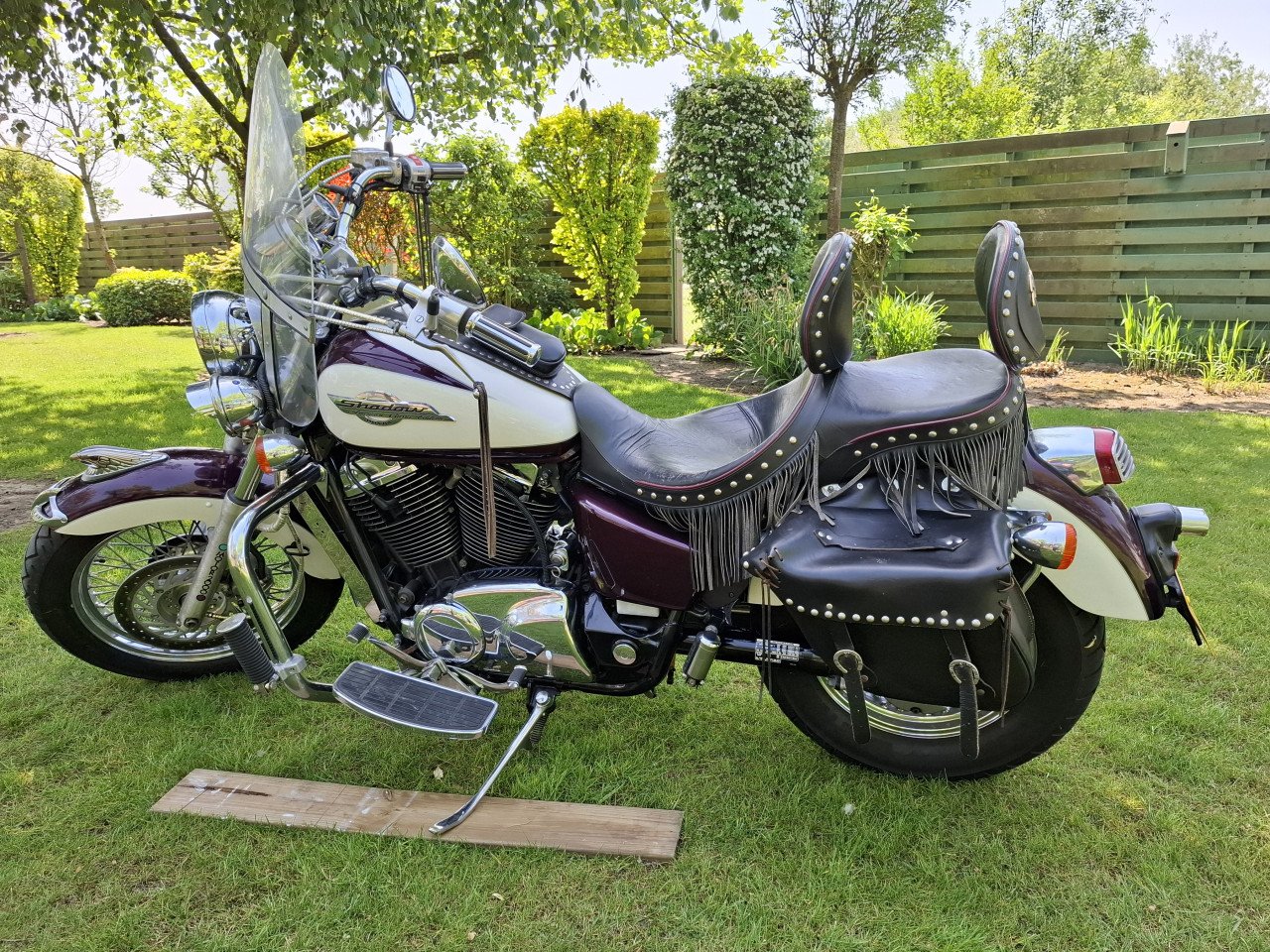 Honda shadow 1100 c2