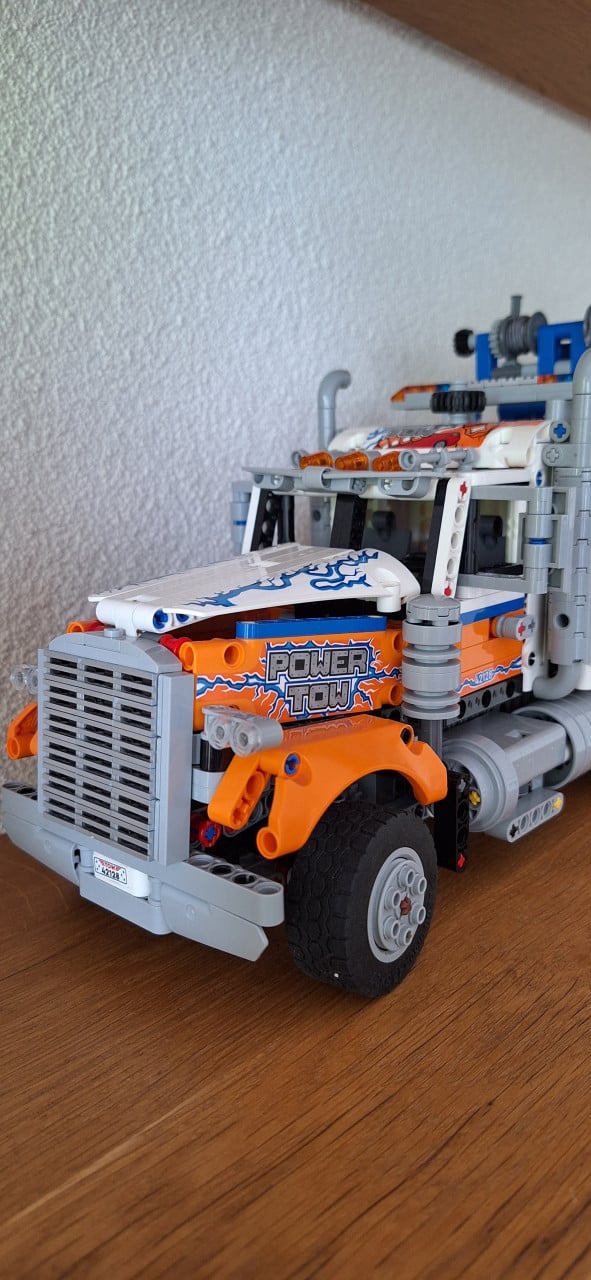 Lego Technic 42128