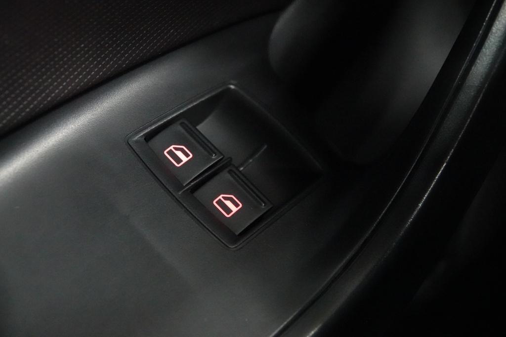 Seat Ibiza 1.2 club | 17" velgen | isofix |