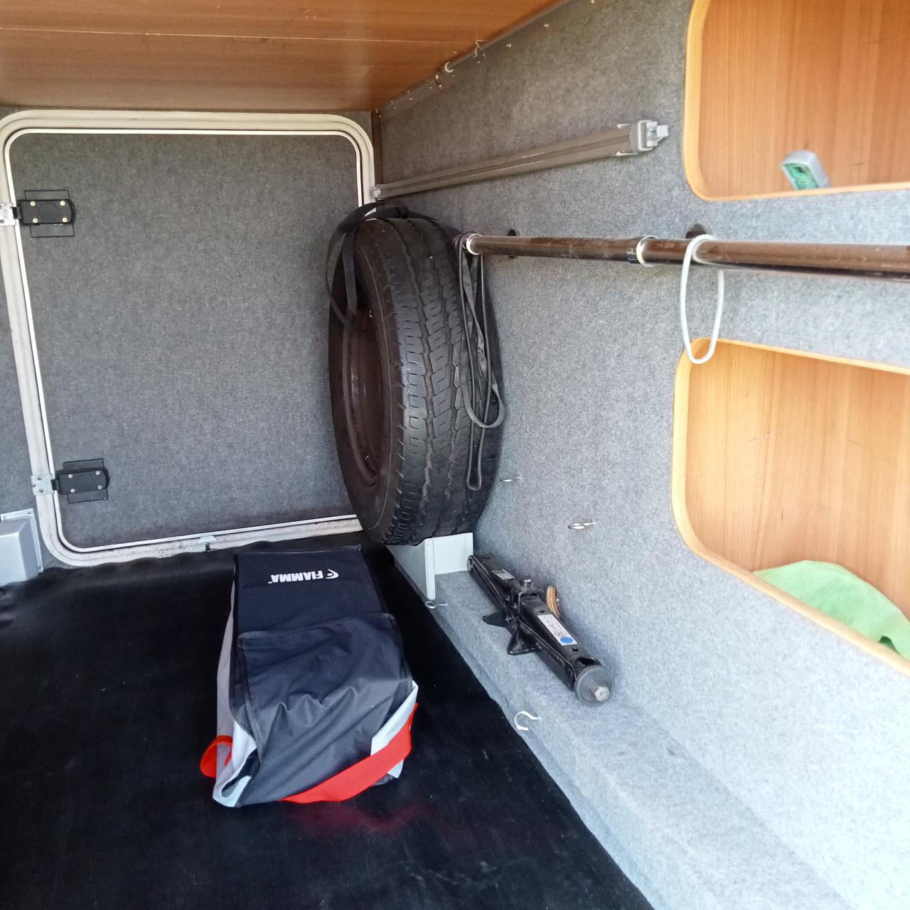 Nette en complete camper Challenger Mageo 7 meter met krachtige Fiat motor