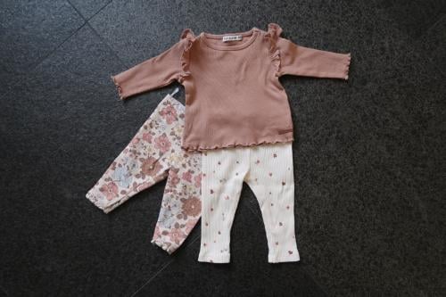 Verschillende setjes babykleding in maatje 56, gebruikt maar in goede staat