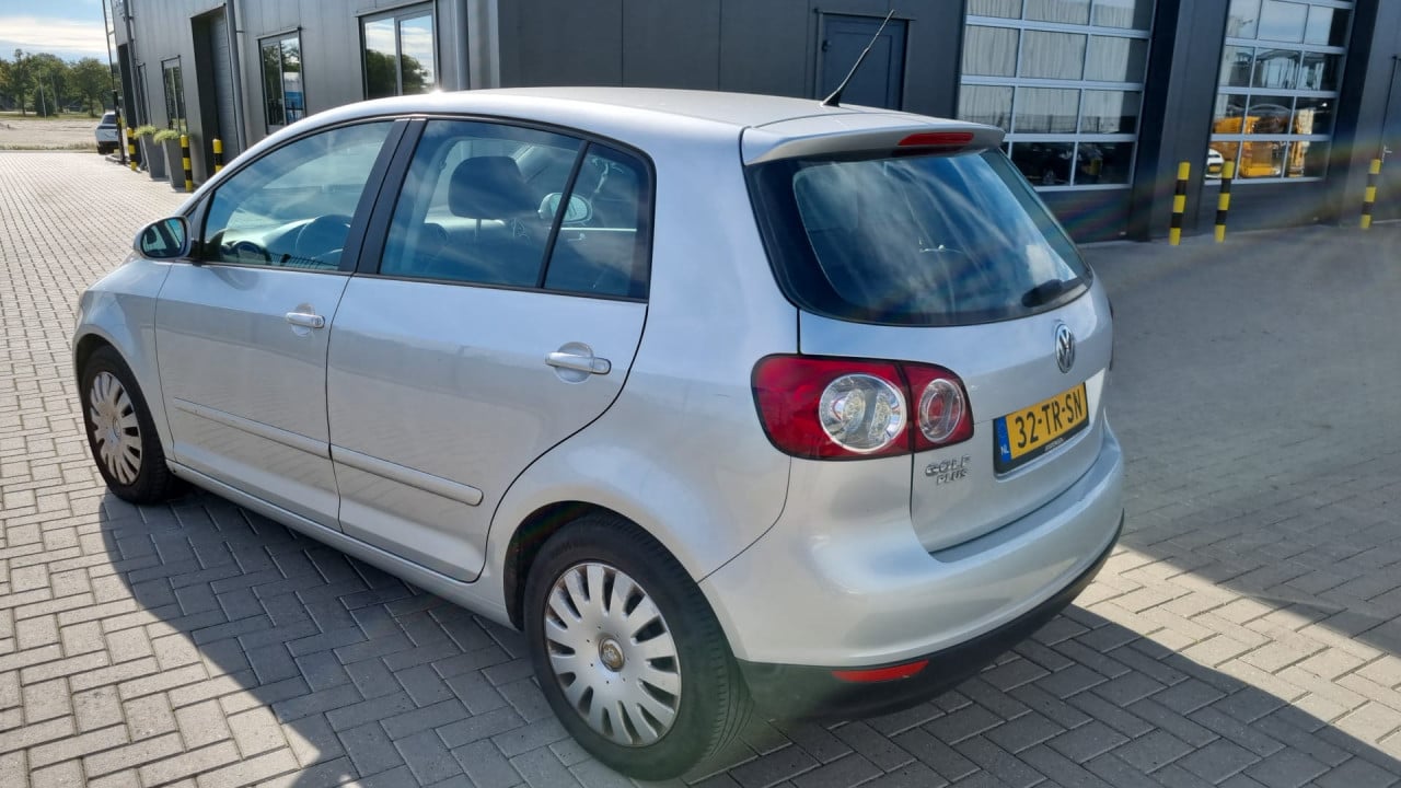 Volkswagen Golf Plus 1.6 Trendline Business / 128.000 NAP / APK / Clima