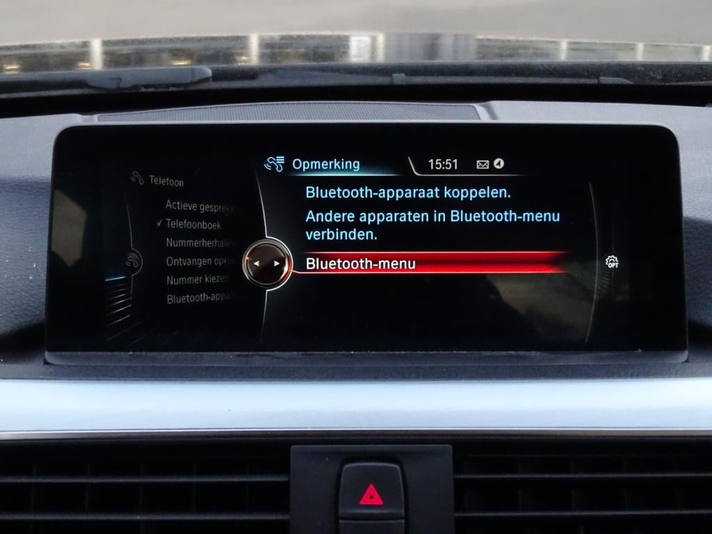 BMW 3-serie 330e luxury