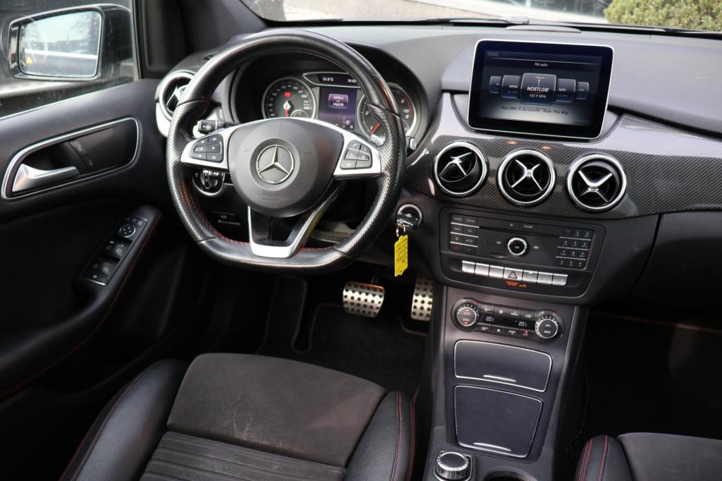 Mercedes-Benz B-Klasse 200 d amg line prestige l panoramadak l distronic l 
