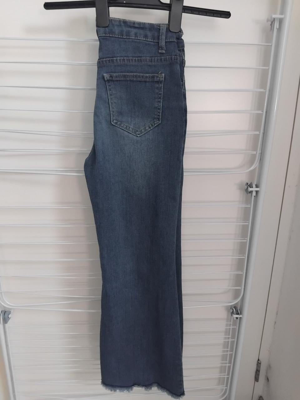 146/152 Flared jeans + Sweater + Roezeltop