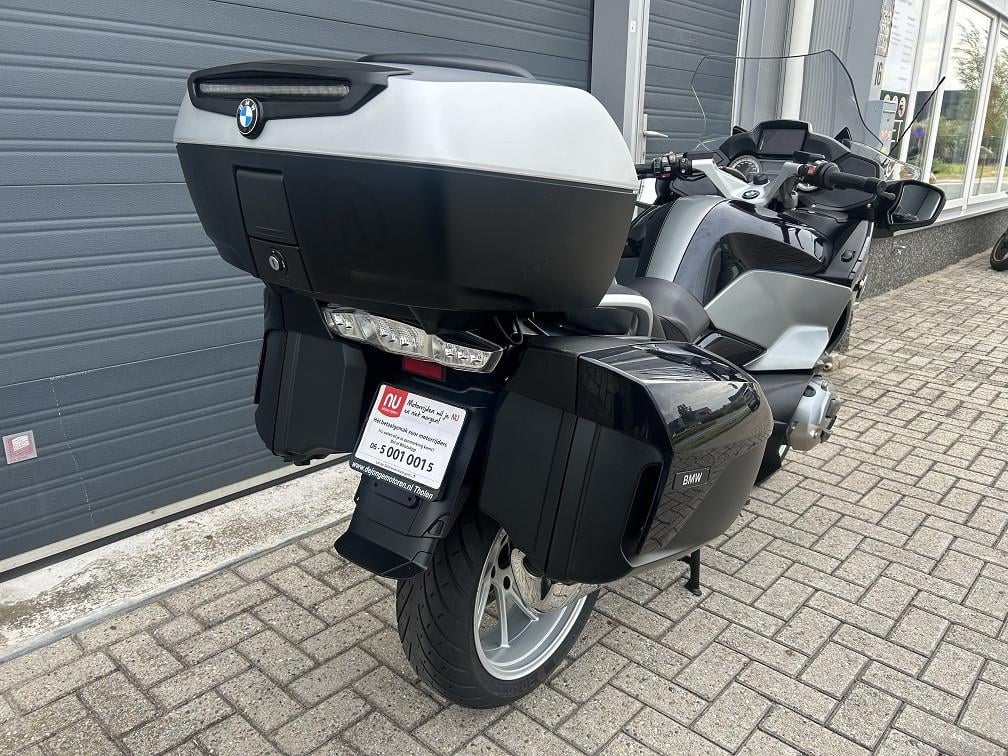 BMW R1200RT uit 2017 met slechts 22dkm, full option, 1e eigenaar €11750,-
