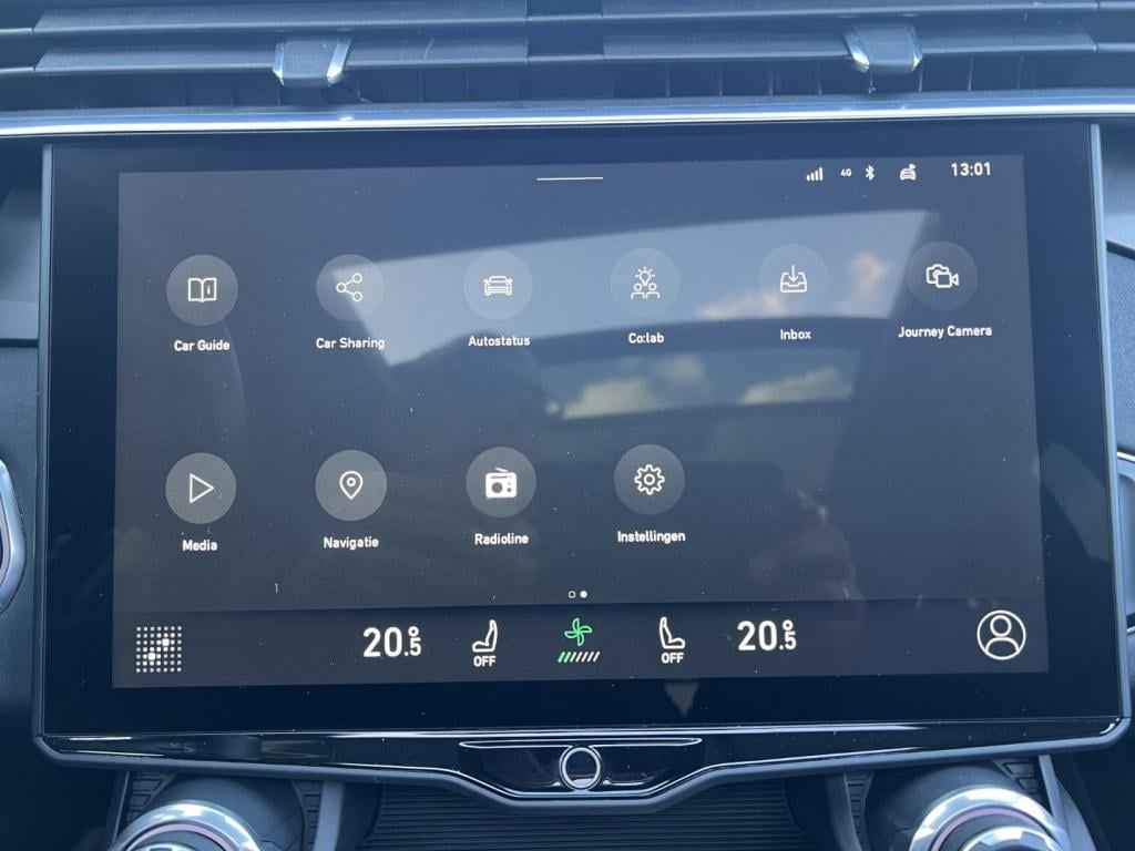 Lynk & Co 01 1.5 261pk phev , 360gr camera , pano dak , adaptive cc , car p