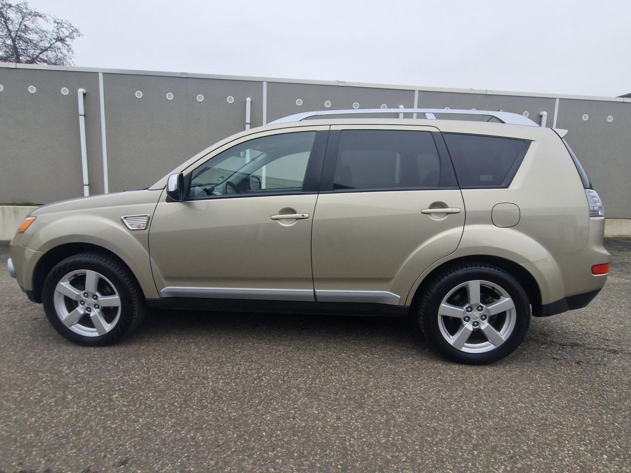 Mitsubishi Outlander 2.4 Intro Edition 2WD