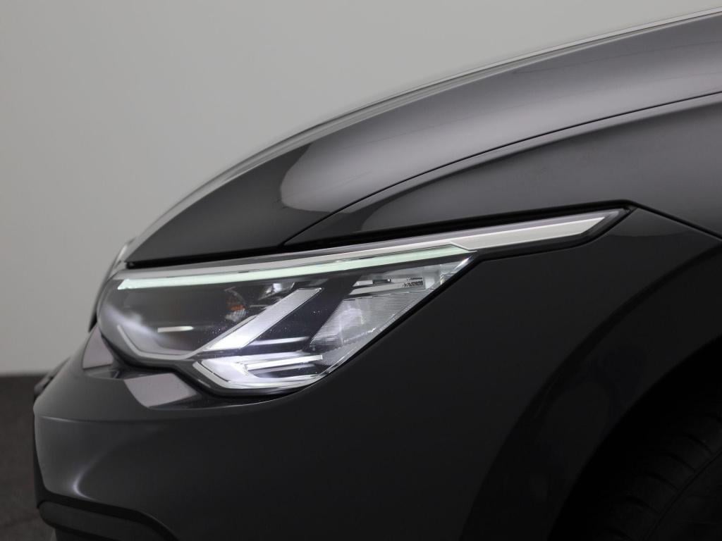 Volkswagen Golf variant 1.0 tsi life | virtual cockpit | sfeer verlichting 