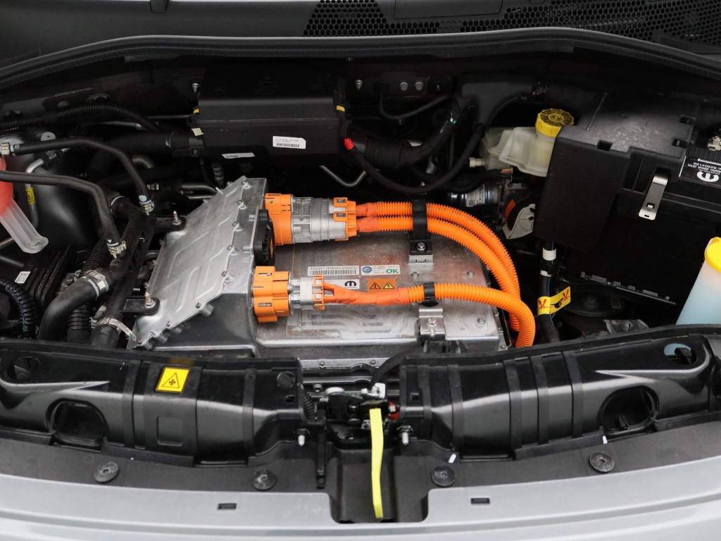Fiat 500 icon 42 kwh | navigatie | ecc | parkeersensoren | lichtmetalen vel