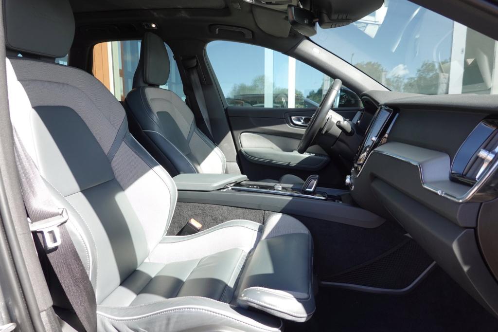 Volvo XC60 2.0 b5 r-design