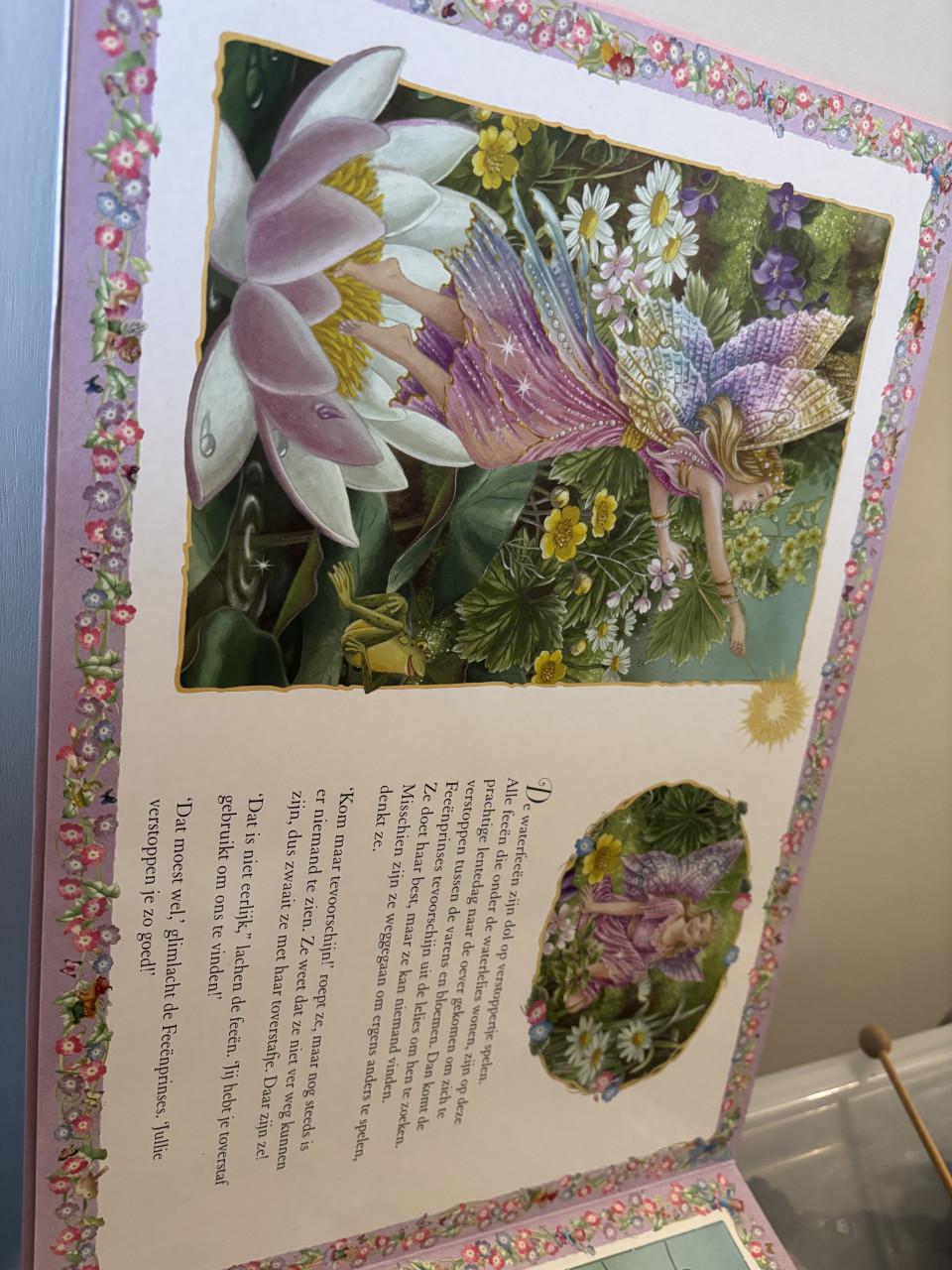 Sprookjesland puzzelboek