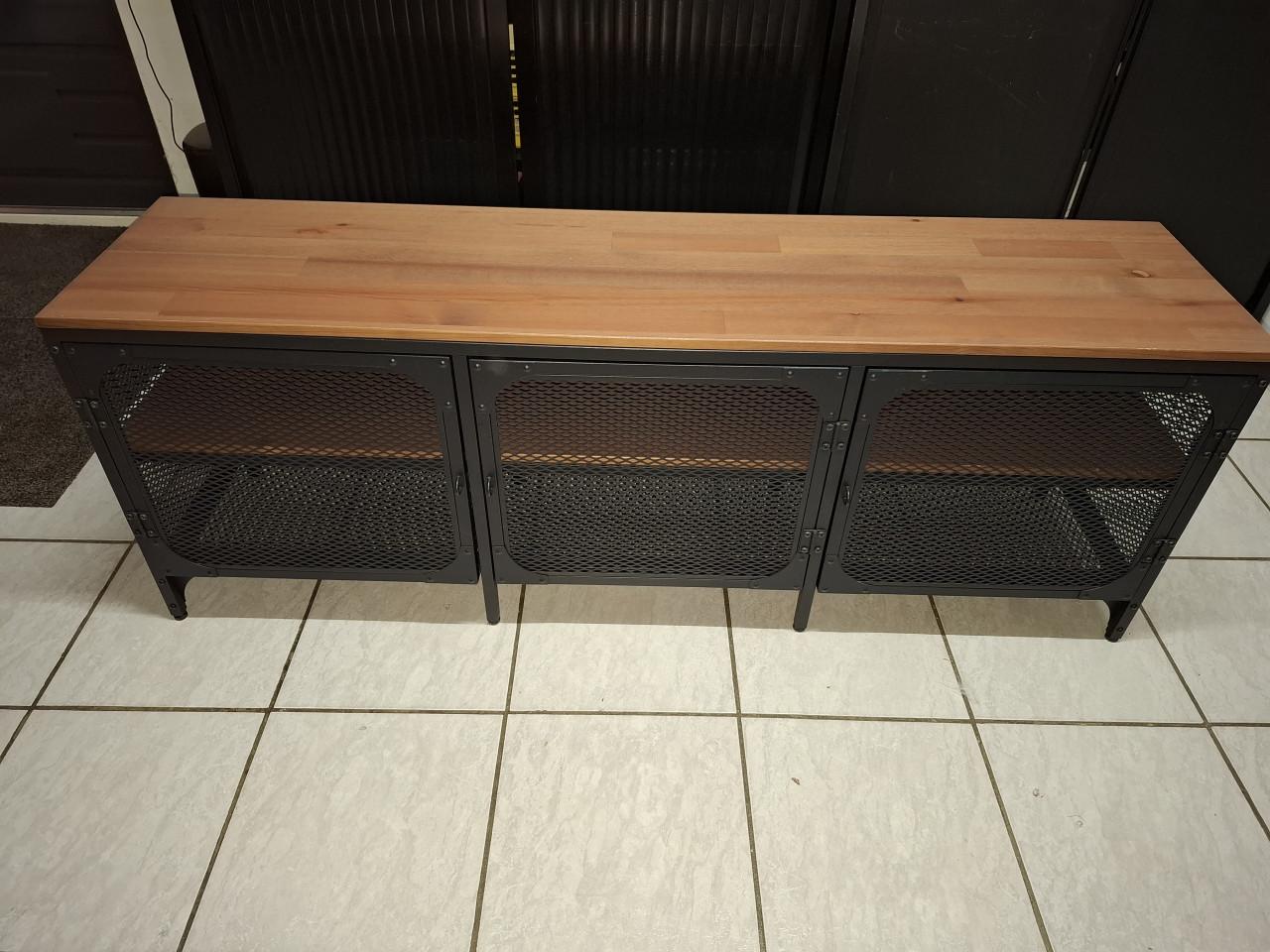 Modern industrieel TV meubel