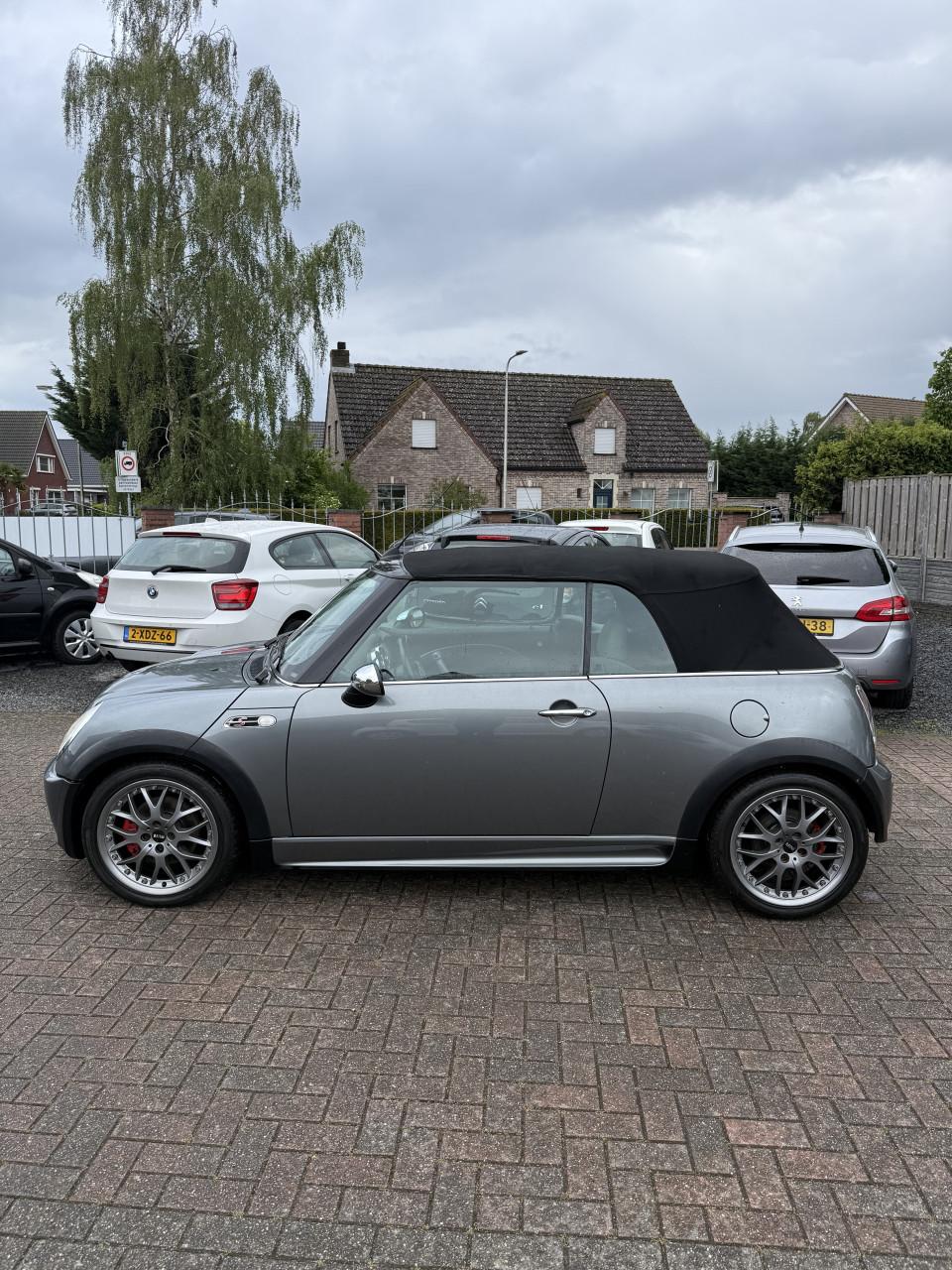 MINI Cooper S Cabrio 1.6 – John Cooper Works – 170 PK – 108.000 km