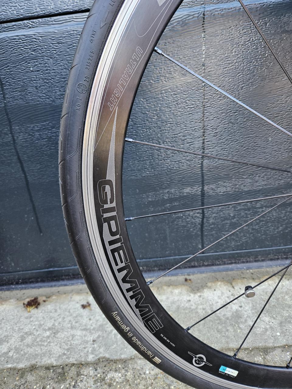 Ridley Noah met 11-speed Di2 Dura-Ace in de maat L