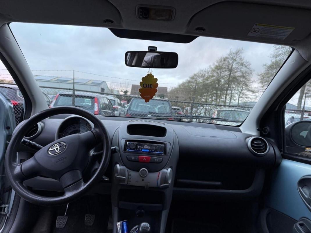 Toyota Aygo 1.0-12V Airco 5 deurs