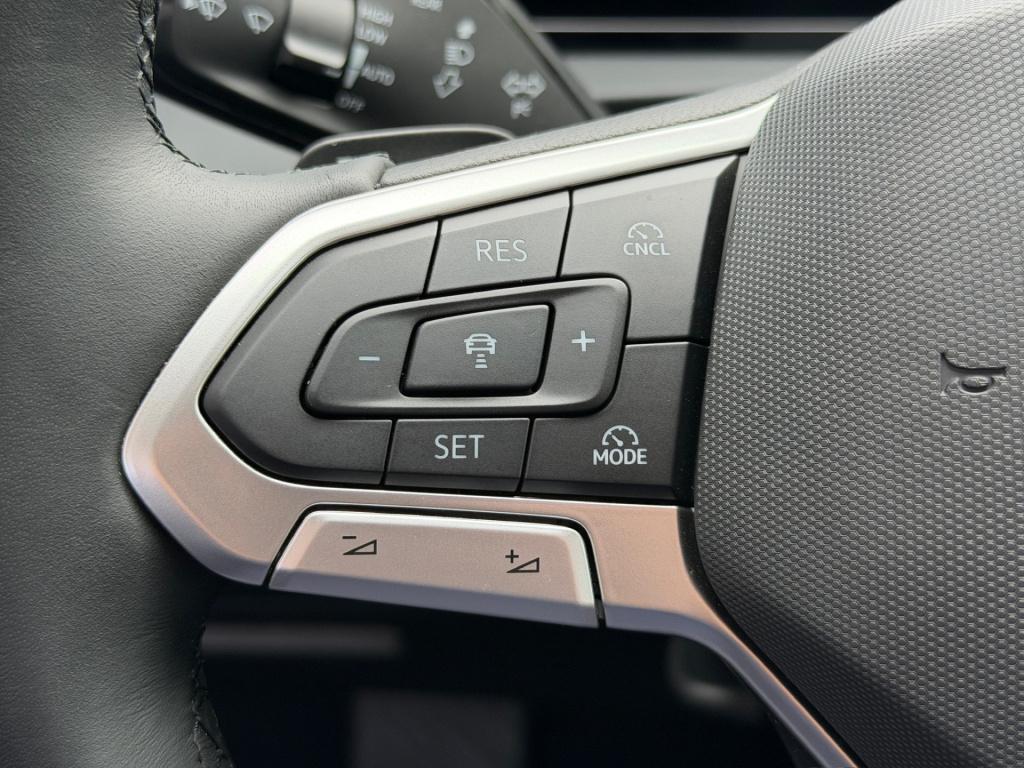 Volkswagen Tiguan 1.5 ehybrid elegance 204pk | trekhaak | 360 camera | all-