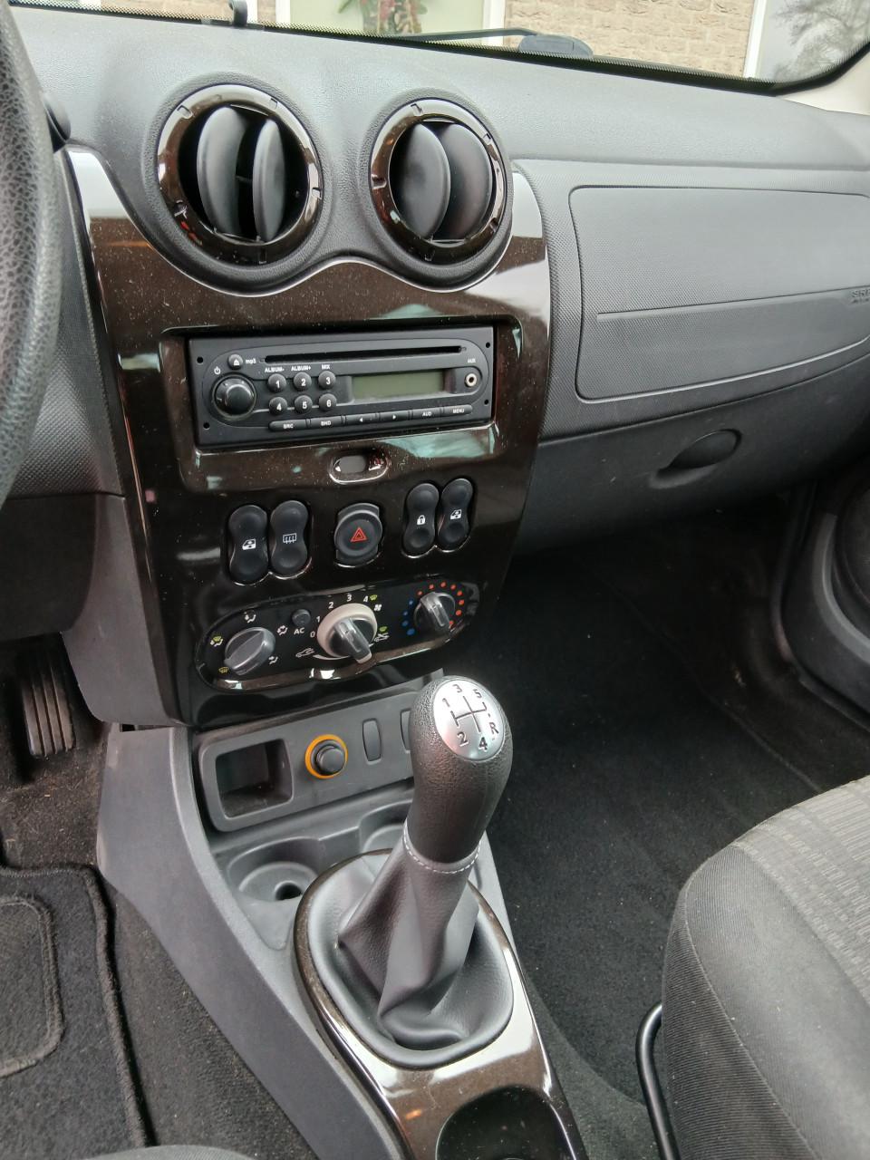 Dacia Duster Duster 1.6 Lauréate 2wd