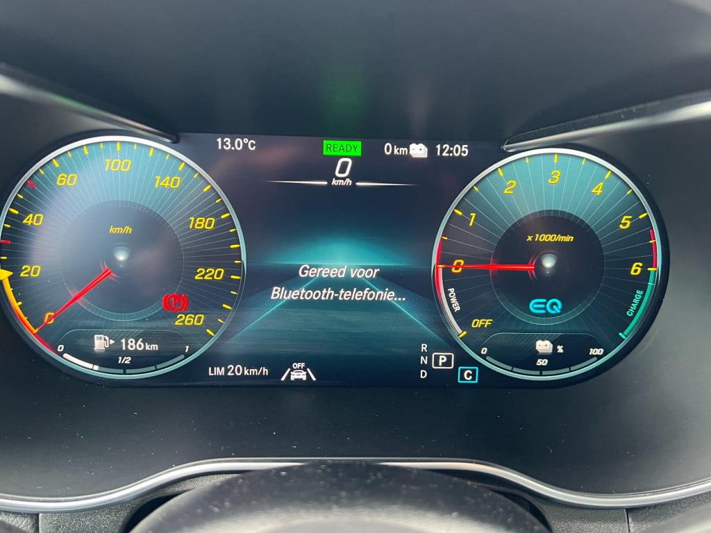 Mercedes-Benz Glc 300de 4matic business solution amg, trekhaak, panoramadak