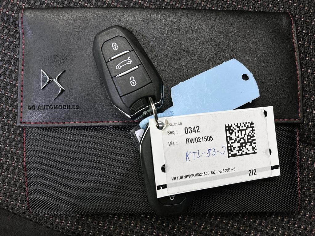 Ds Ds 3 100pk performance line | rijklaar | alcantara | keyless entry | par