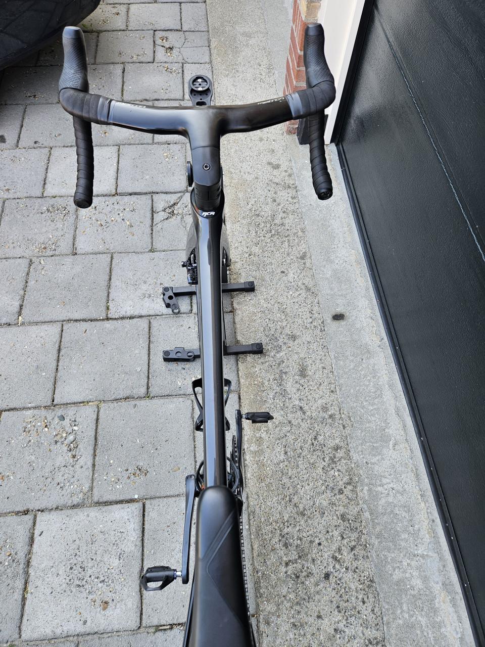 Bianchi Oltre XR4 Disc – Maat 53 – Shimano Ultegra Di2 – Prachtige staat!