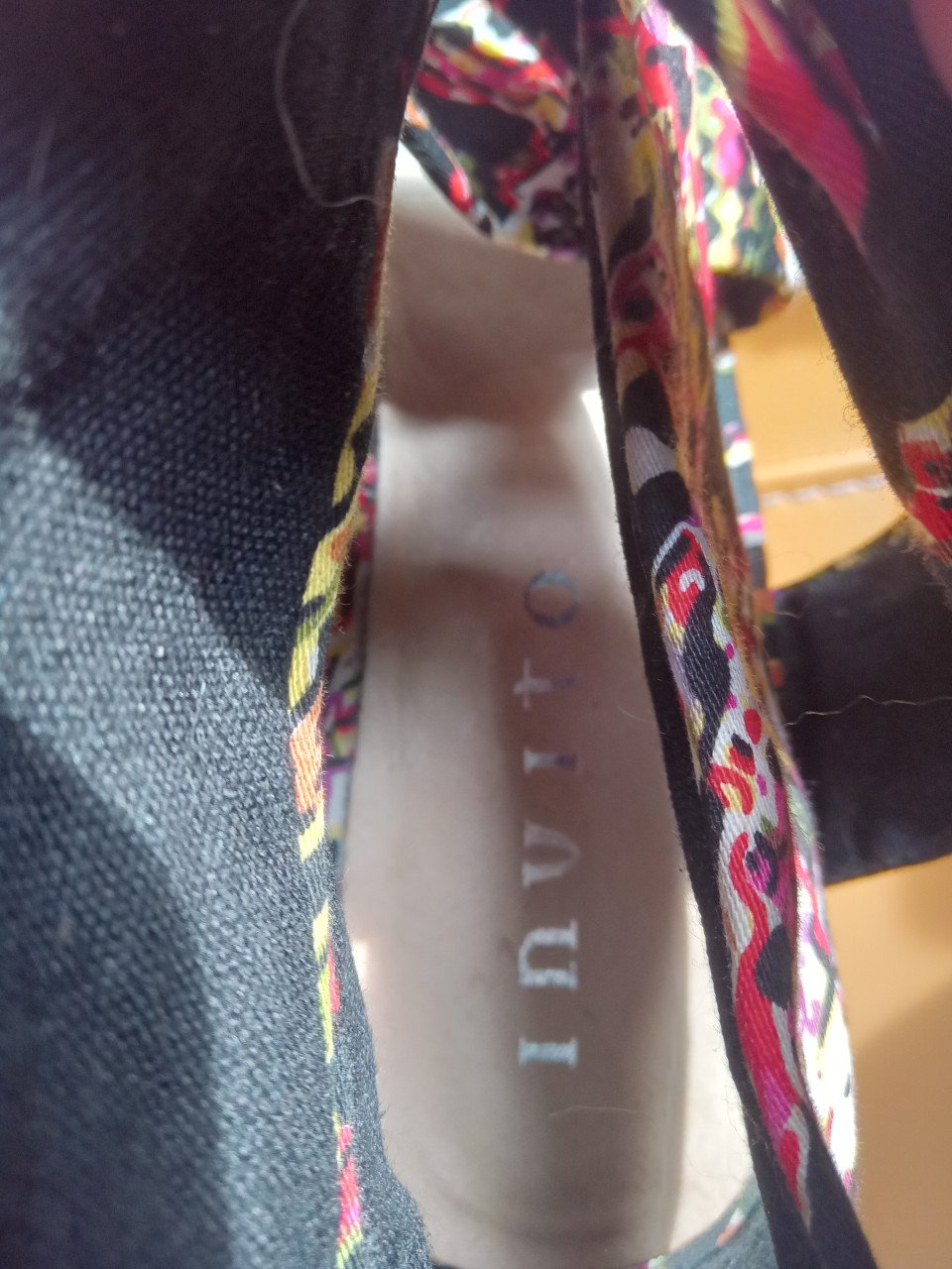Invito hakken/ sandalen