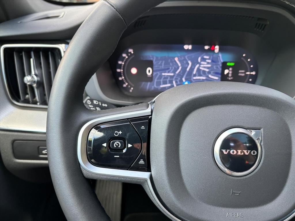 Volvo XC60 2.0 t6 plug-in hybrid 398pk aut awd black edition| facelift| pan