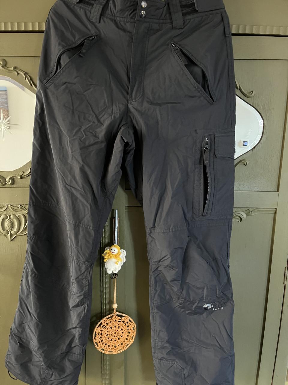 Diverse nette gebruikte skikleding