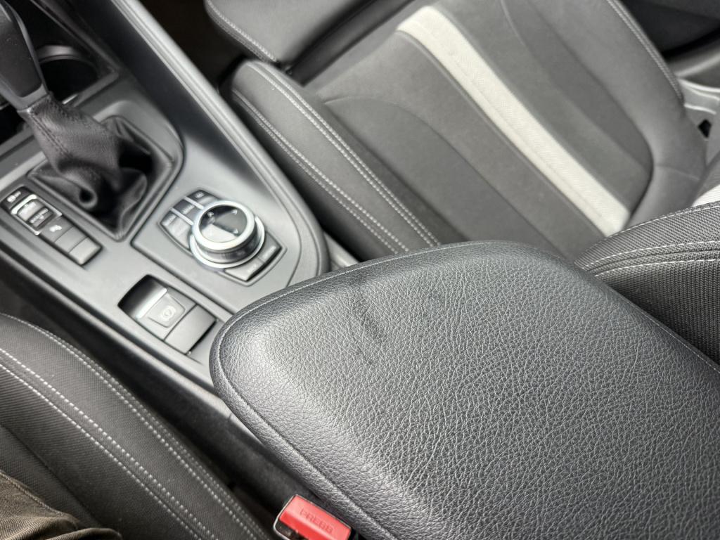 BMW X1 sdrive18i automaat executive sportline