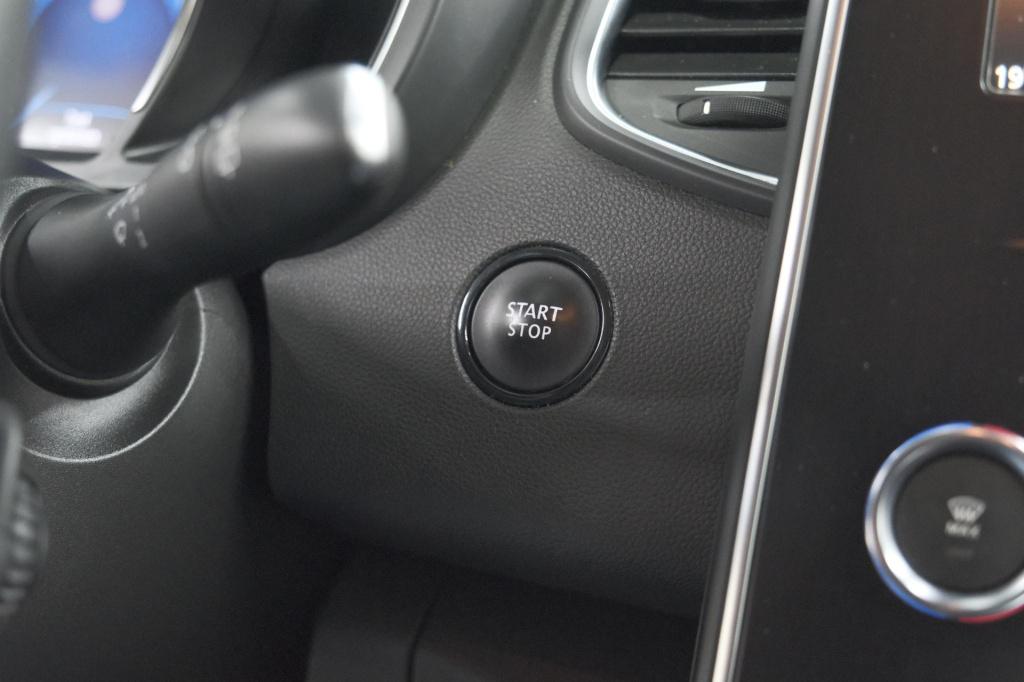 Renault Scenic tce 140 edc limited | trekhaak | camera | apple carplay | ke
