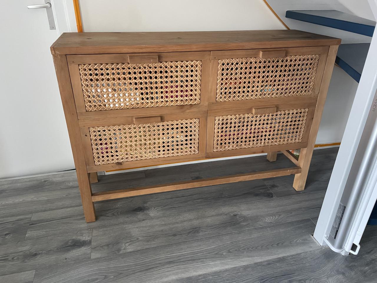 Massief houten kast dressoir met lades