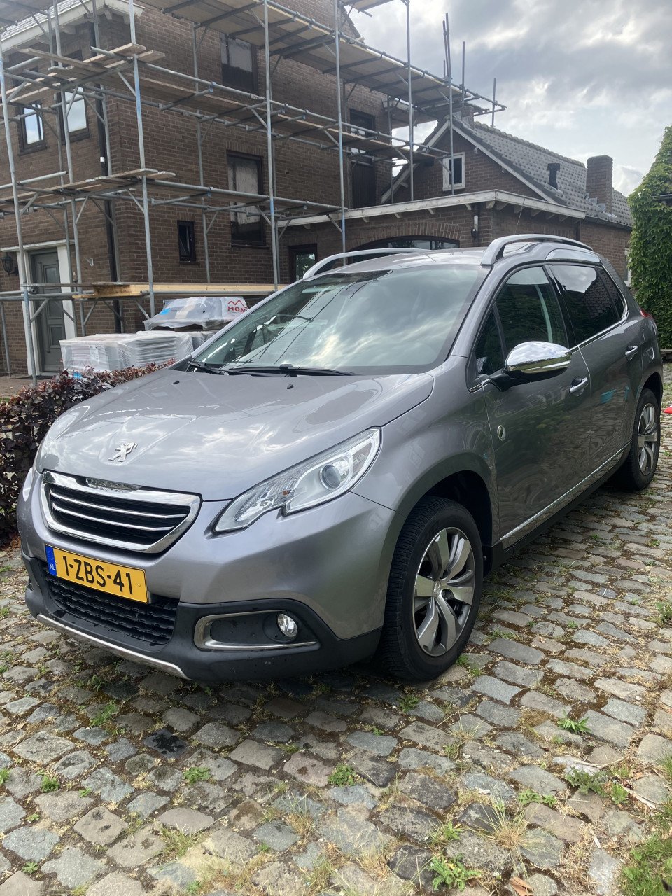 Hele mooie Peugeot 2008 Crossway, nieuwe riem dealer onderhouden