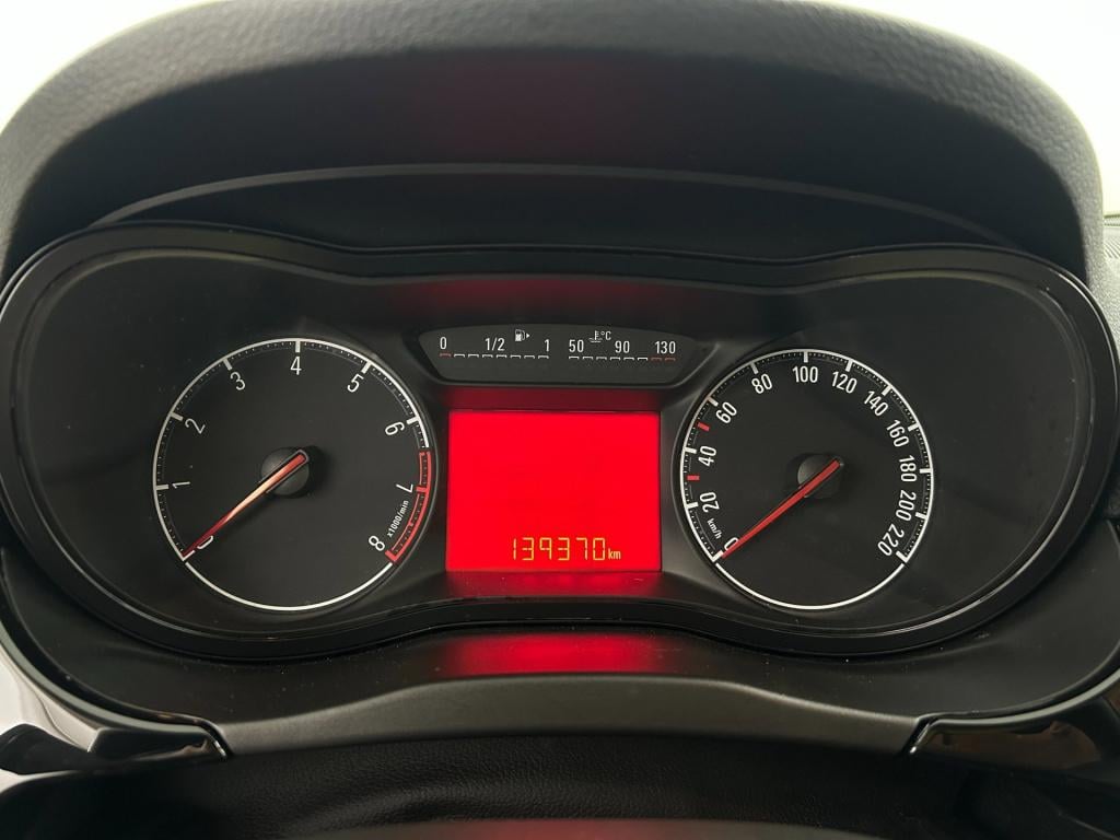 Opel Corsa occasion 1.4 color edition | zwart | tweedehands opel corsa | ai