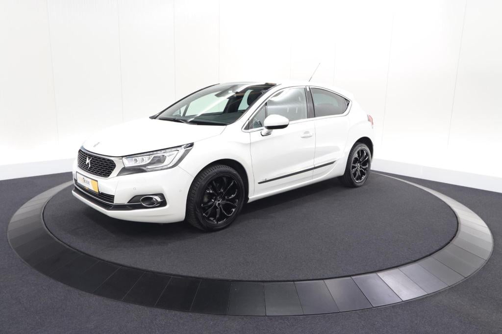 Ds Ds 4 puretech 130 performance line | camera | dodehoekdetectie | stoelma