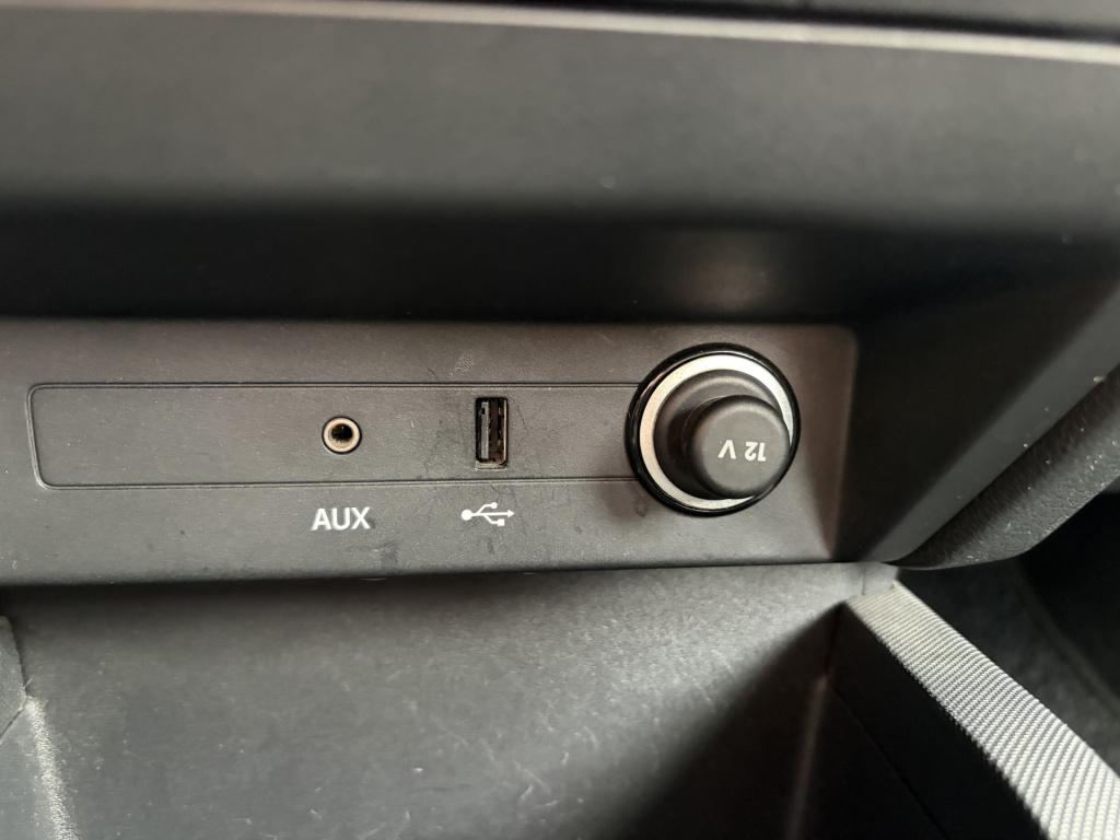 Skoda Fabia combi 1.0 tsi ambition business | navi | trekhaak | airco!