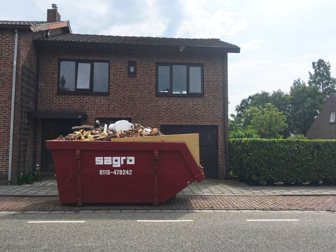 Afvalcontainer huren | Lentedeals!