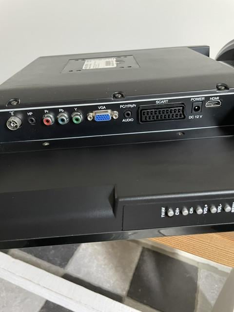 Kleine tv 47 inch