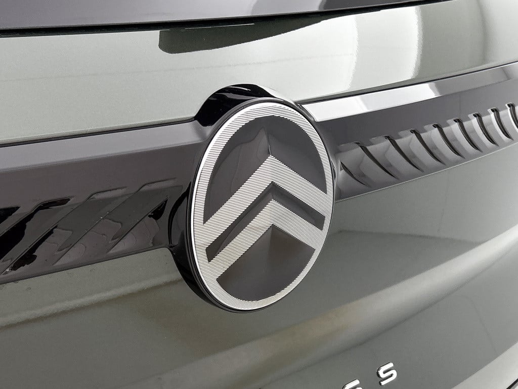 Citroen C3 Aircross turbo 100pk plus | rijklaar | camera | apple carplay | 