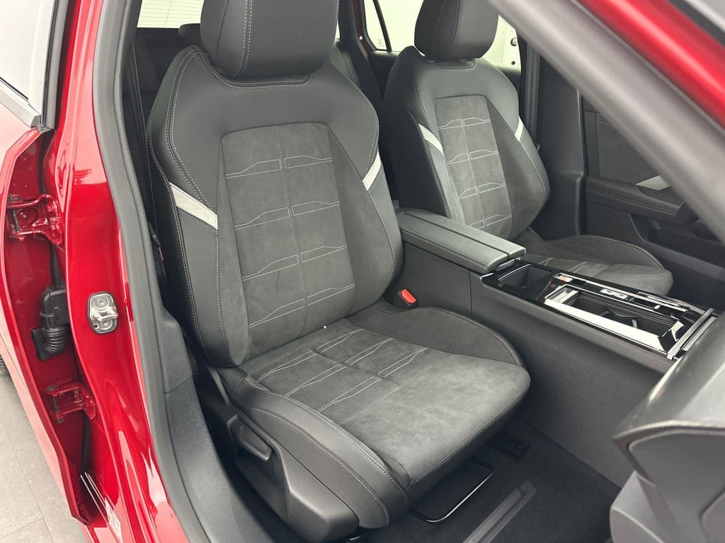 Opel Astra electric 54 kwh gs | nav | carplay | alcantara | cam | pdc | led