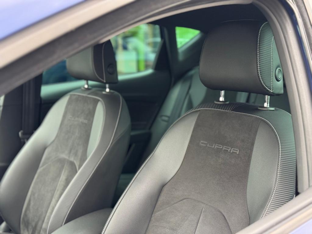 Seat Leon 2.0 tsi cupra * keyless * camera * carplay * stoelverwarming