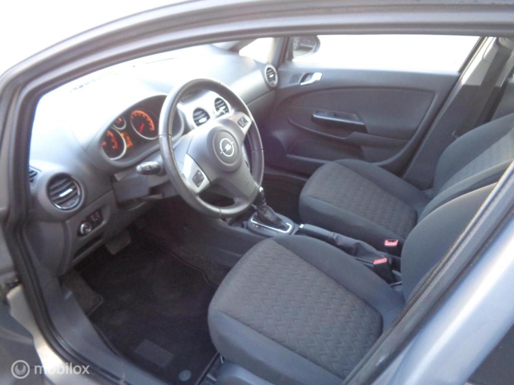 Opel Corsa 1.4-16v design ed/automaat/airco/stoelverw/ stuurverw/cruise con