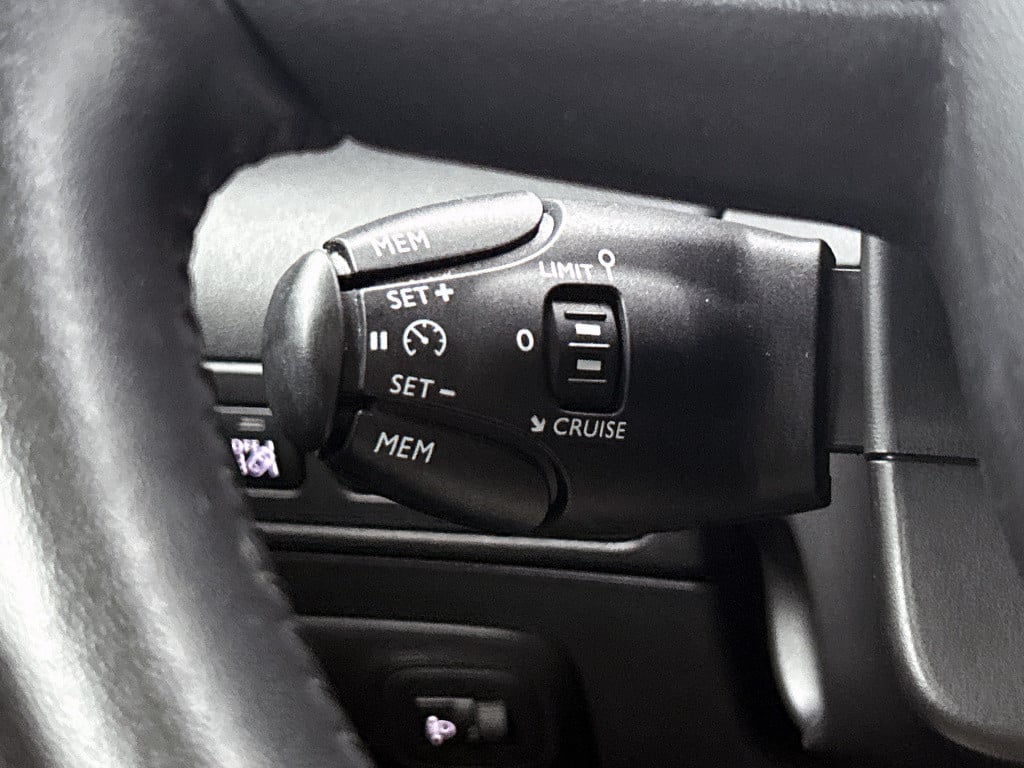 Citroen C3 Aircross 110pk s&s shine | rijklaar | panorama dak |