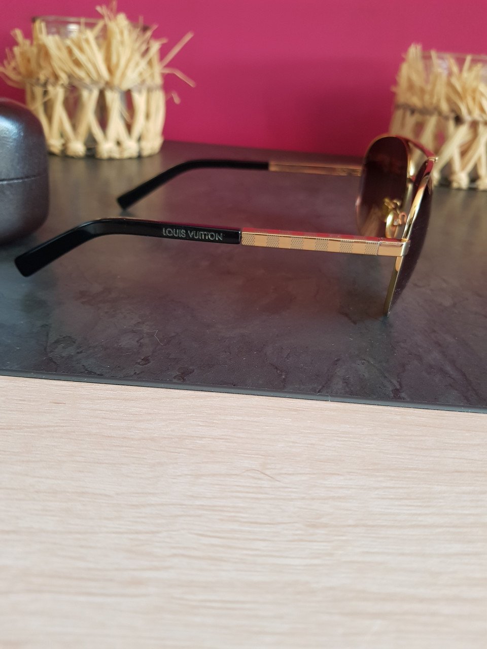 In sublieme staat Louis Vuitton zonnebril sunglass