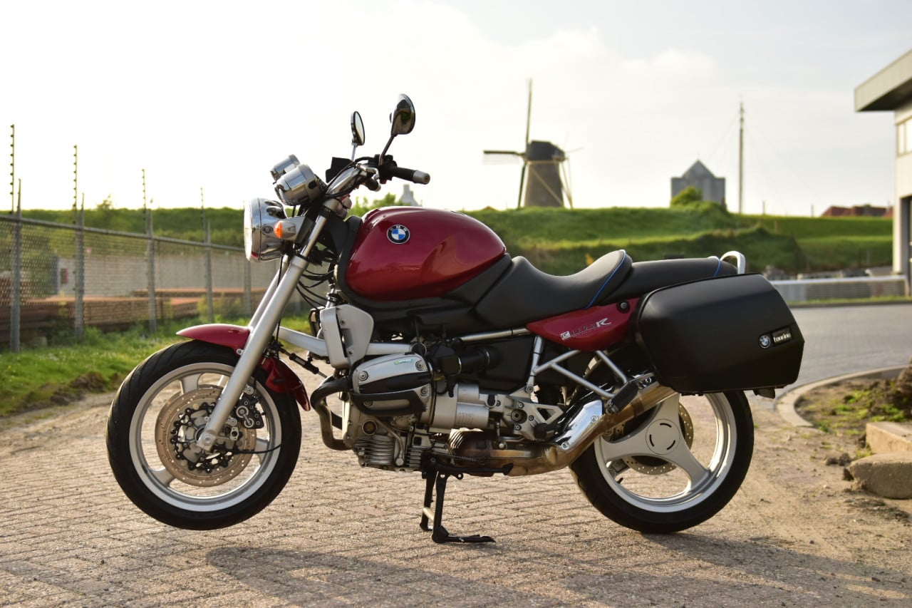 BMW R1100 R (2001)