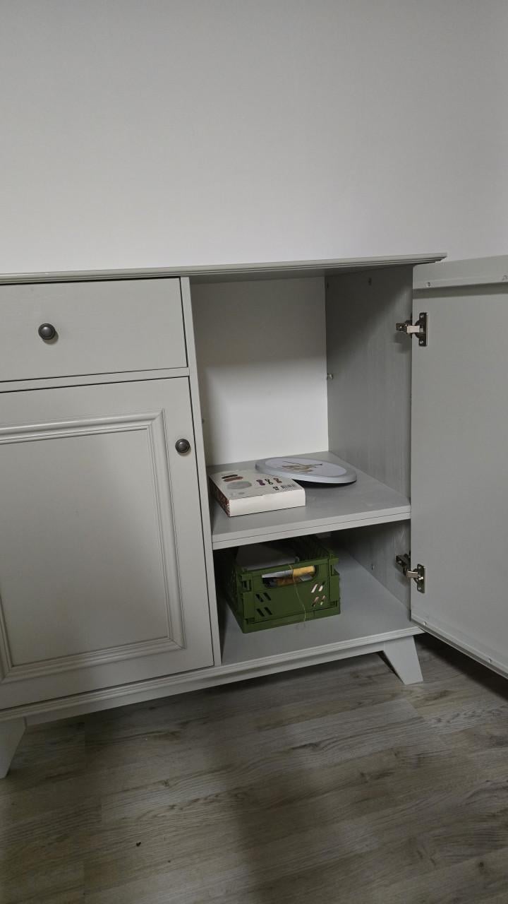Baby / kinderkamer kasten